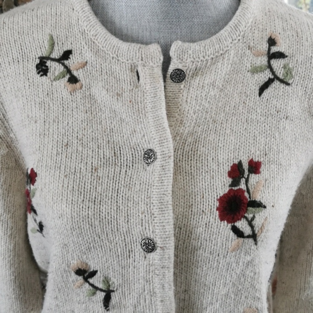 Vintage embroidered floral wool womens grannycore, cottagecore cardigan. Size M - Picture 2 of 10